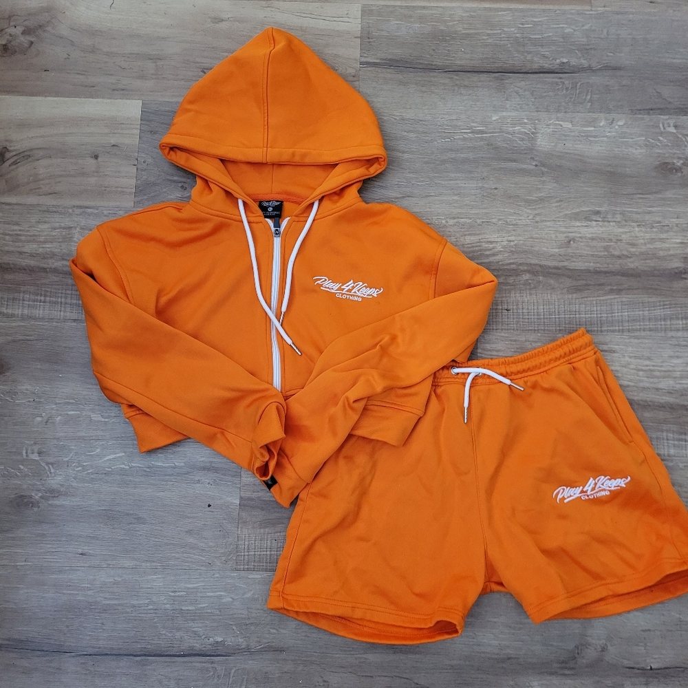 Play 4 Keeps Orange Crop top and matching shorts set Size XL
